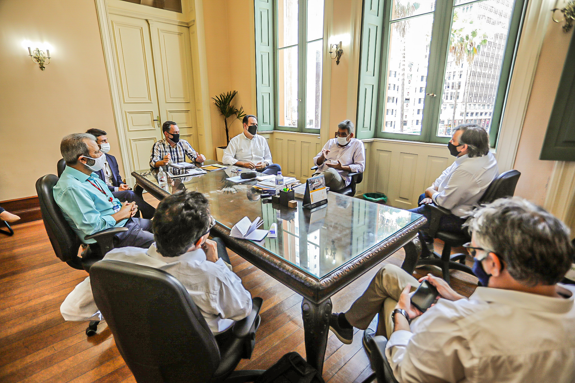 Reunião na prefeitura